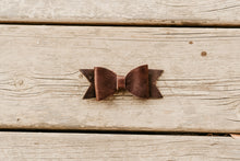 Load image into Gallery viewer, Large Leather Hair Bow
