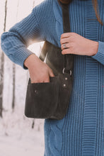 Load image into Gallery viewer, Dixie Handbag

