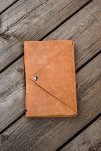 Load image into Gallery viewer, Tan Distressed Leather Journal
