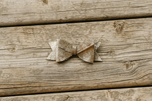 Load image into Gallery viewer, Large Leather Hair Bow
