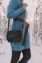 Load image into Gallery viewer, Dixie Handbag
